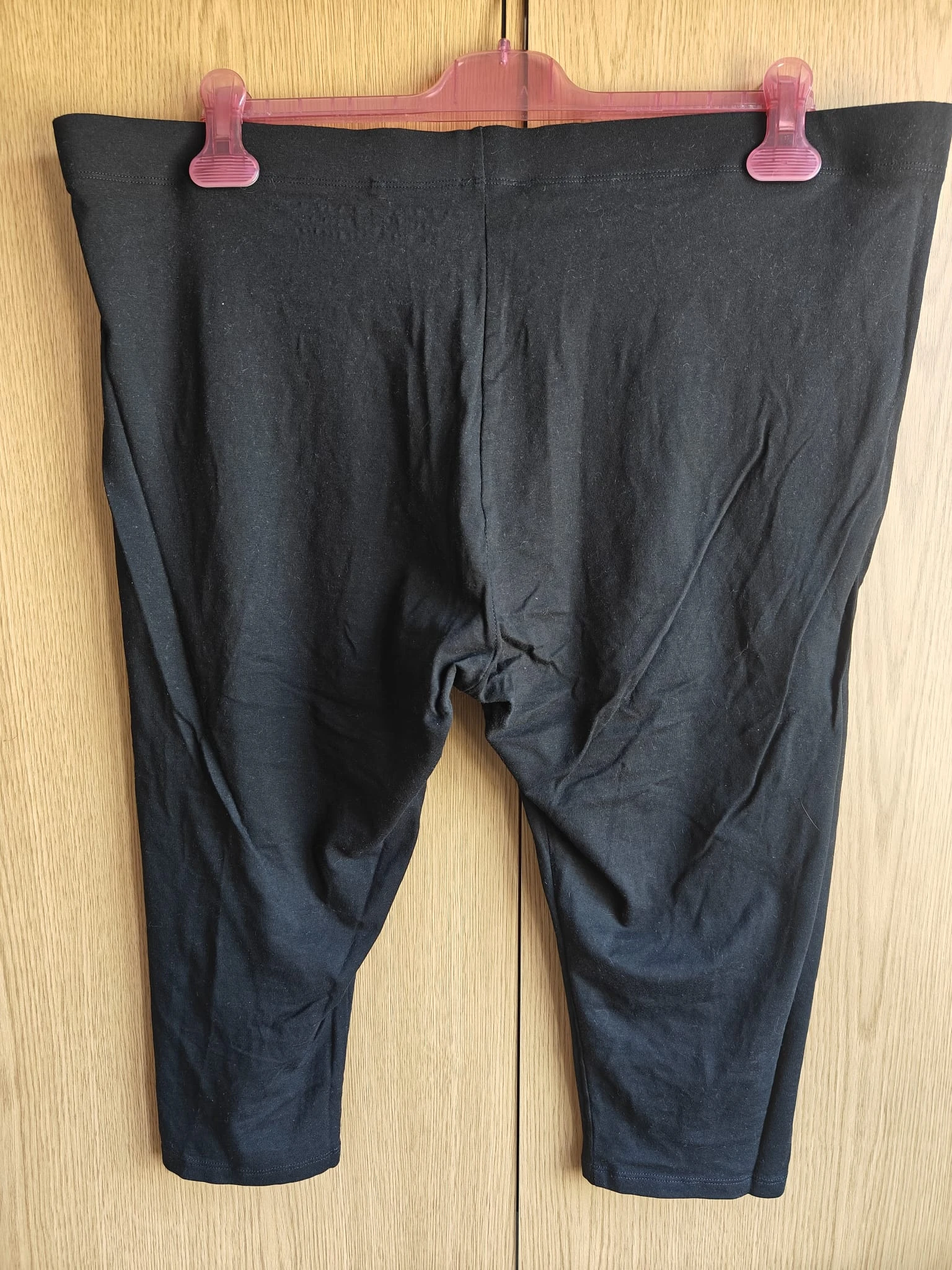 Comfortable and versatile black leggings – photo 3